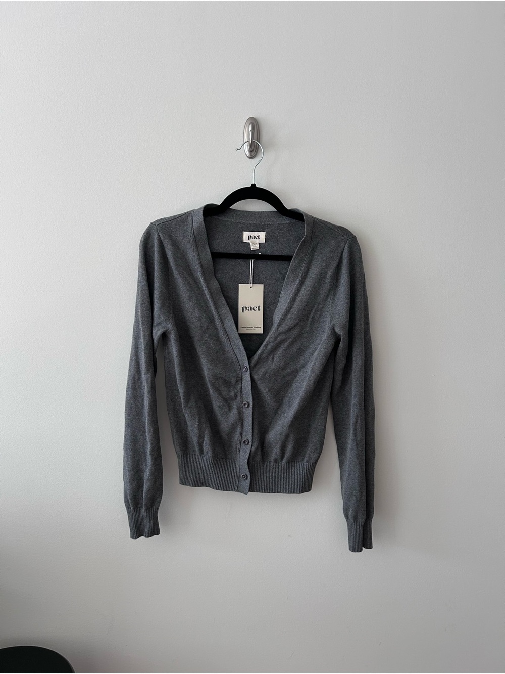 Pact 100% Organic Cotton Women's Gray Button-Front V-Neck Cardigan Sweater